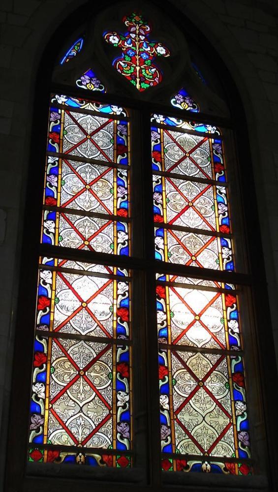 Restauration - Vitrail XIXè de la nef de l'église de Catillon-Fumechon, dans l'O