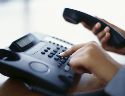 Contactez-nous par téléphone ou par mail pour le site de la Ferme de Bourlatier Contactez-nous par téléphone ou par mail pour le site de la Ferme de Bourlatier
